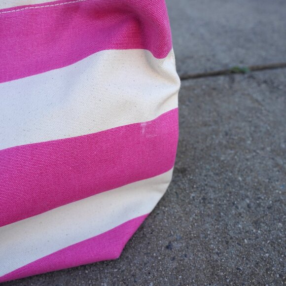 Tommy Hilfiger Classic Pink Striped Canvas Beach Tote Bag - Picture 10 of 11
